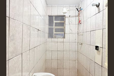 Banheiro social de casa para alugar com 2 quartos, 70m² em Jardim Germania, São Paulo