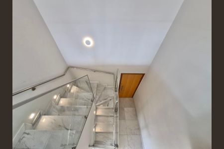 Escadas  de apartamento à venda com 3 quartos, 168m² em Jardim America, Belo Horizonte