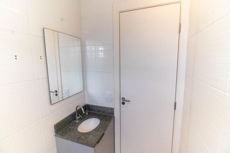 Apartamento para alugar com 50m², 2 quartos e 1 vaga Apartamento para alugar com 50m², 2 quartos e 1 vagaBanheiro