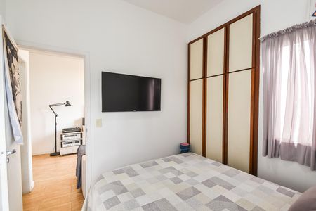 Apartamento à venda com 43m², 1 quarto e 1 vaga Apartamento à venda com 43m², 1 quarto e 1 vagaSuíte