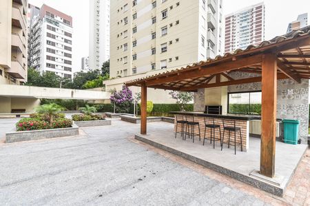 Apartamento à venda com 43m², 1 quarto e 1 vaga Apartamento à venda com 43m², 1 quarto e 1 vagaÁrea comum - Churrasqueira