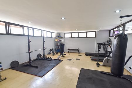 Apartamento à venda com 43m², 1 quarto e 1 vaga Apartamento à venda com 43m², 1 quarto e 1 vagaÁrea comum - Academia