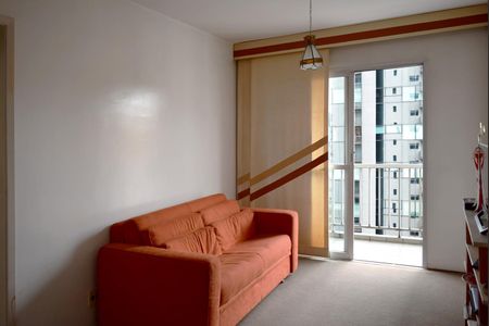 Apartamento à venda com 42m², 1 quarto e 1 vagaSala