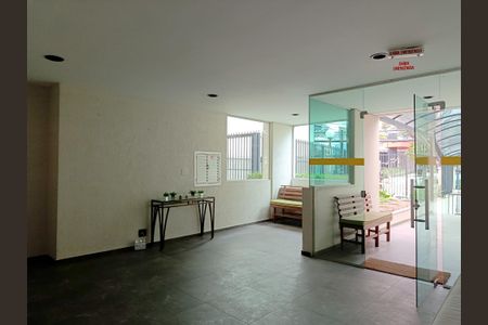 Apartamento à venda com 42m², 1 quarto e 1 vagaHall social