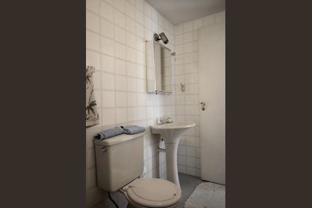 Apartamento à venda com 42m², 1 quarto e 1 vagaBanheiro