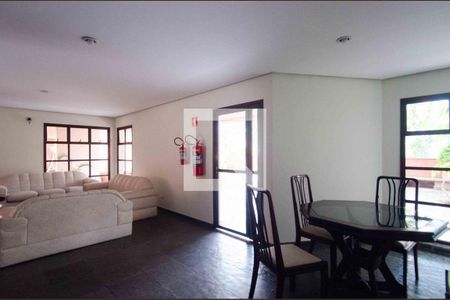 Apartamento à venda com 133m², 3 quartos e 2 vagas Apartamento à venda com 133m², 3 quartos e 2 vagasÁrea comum - Salão de festas