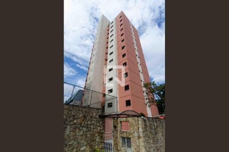 Apartamento à venda com 133m², 3 quartos e 2 vagas Apartamento à venda com 133m², 3 quartos e 2 vagasFachada