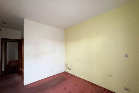 Apartamento à venda com 133m², 3 quartos e 2 vagas Apartamento à venda com 133m², 3 quartos e 2 vagasSuíte