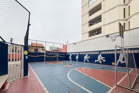 Apartamento à venda com 133m², 3 quartos e 2 vagas Apartamento à venda com 133m², 3 quartos e 2 vagasÁrea comum - Quadra