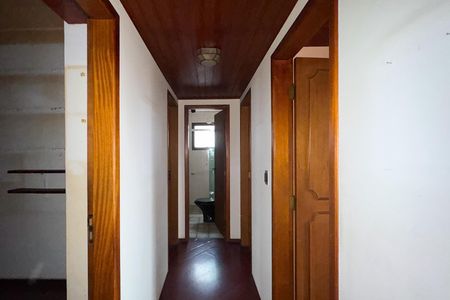 Apartamento à venda com 133m², 3 quartos e 2 vagas Apartamento à venda com 133m², 3 quartos e 2 vagasCorredor