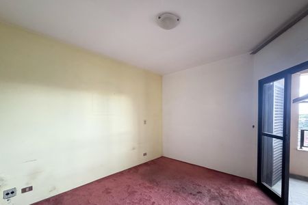 Apartamento à venda com 133m², 3 quartos e 2 vagas Apartamento à venda com 133m², 3 quartos e 2 vagasSuíte