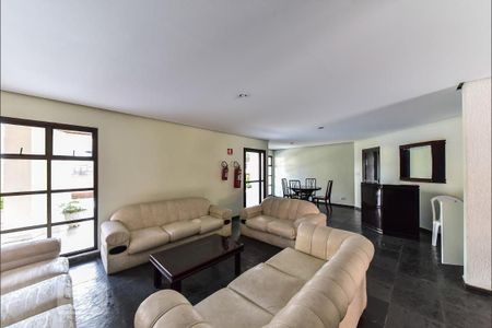 Apartamento à venda com 133m², 3 quartos e 2 vagas Apartamento à venda com 133m², 3 quartos e 2 vagasÁrea comum - Salão de festas