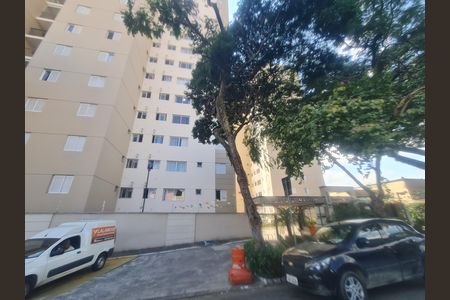 Apartamento para alugar com 60m², 2 quartos e 1 vaga Apartamento para alugar com 60m², 2 quartos e 1 vagaFachada