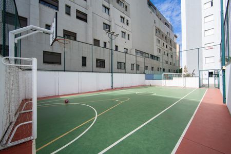 QUADRA  de apartamento à venda com 3 quartos, 83m² em Funcionários, Belo Horizonte