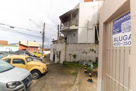 Casa para alugar com 50m², 2 quartos e sem vaga Casa para alugar com 50m², 2 quartos e sem vagaPlaquinha