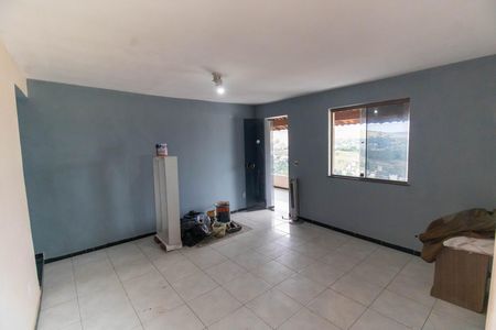 Casa para alugar com 50m², 2 quartos e sem vaga Casa para alugar com 50m², 2 quartos e sem vagaSala