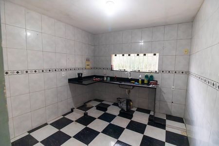 Casa para alugar com 50m², 2 quartos e sem vaga