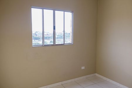 Quarto 2 de casa para alugar com 2 quartos, 50m² em Santa Maria, Osasco