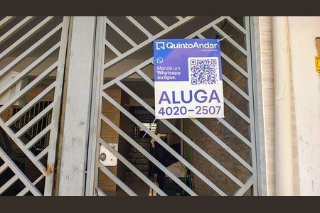 placa de casa para alugar com 2 quartos, 50m² em Santa Maria, Osasco