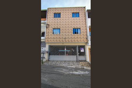 Fachada de casa para alugar com 2 quartos, 50m² em Santa Maria, Osasco