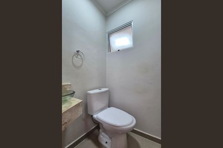 Casa de condomínio para alugar com 350m², 4 quartos e 6 vagas Casa de condomínio para alugar com 350m², 4 quartos e 6 vagasLavabo