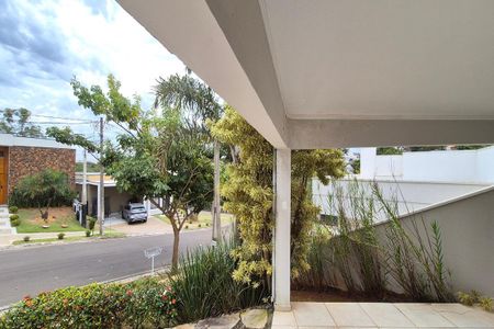 Casa de condomínio para alugar com 350m², 4 quartos e 6 vagas Casa de condomínio para alugar com 350m², 4 quartos e 6 vagasVista da Sala