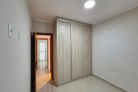 Casa de condomínio para alugar com 350m², 4 quartos e 6 vagas Casa de condomínio para alugar com 350m², 4 quartos e 6 vagasQuarto 1