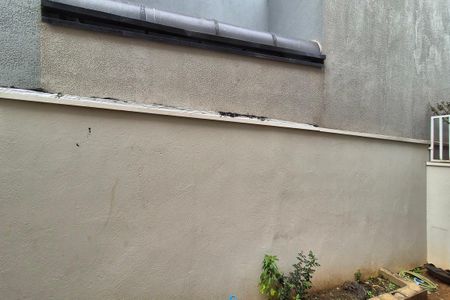Casa de condomínio para alugar com 350m², 4 quartos e 6 vagas Casa de condomínio para alugar com 350m², 4 quartos e 6 vagasVista da Área de Serviço