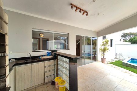 Área comum - Churrasqueira de casa de condomínio para alugar com 4 quartos, 350m² em Swiss Park, Campinas