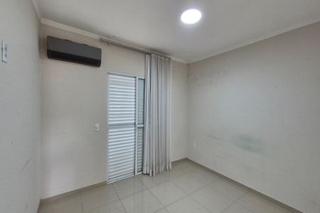 Quarto 3 - Suíte de casa de condomínio para alugar com 4 quartos, 350m² em Swiss Park, Campinas