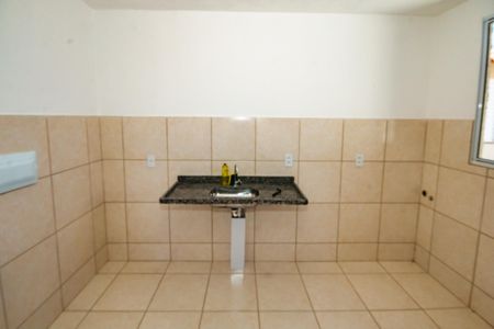 Cozinha/Área de serviço de apartamento para alugar com 2 quartos, 41m² em Serra Dourada, Vespasiano