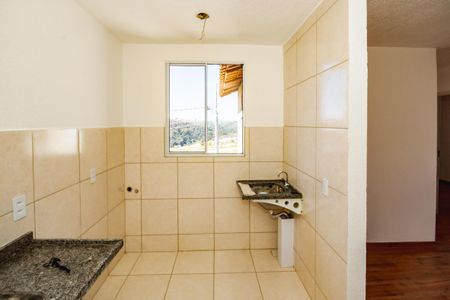 Cozinha/Área de serviço de apartamento para alugar com 2 quartos, 41m² em Serra Dourada, Vespasiano