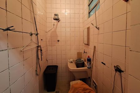 Apartamento à venda com 130m², 3 quartos e 1 vaga Apartamento à venda com 130m², 3 quartos e 1 vagaBanheiro de serviço