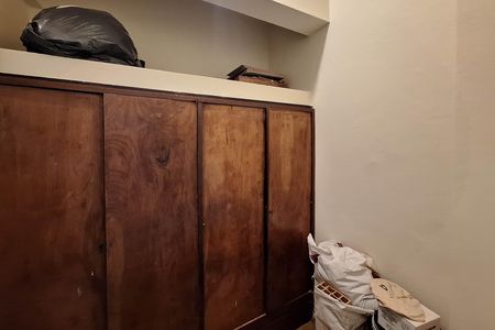 Apartamento à venda com 130m², 3 quartos e 1 vaga Apartamento à venda com 130m², 3 quartos e 1 vagaQuarto de Serviço