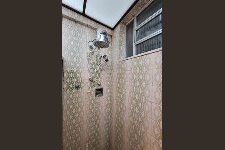 Apartamento à venda com 130m², 3 quartos e 1 vaga Apartamento à venda com 130m², 3 quartos e 1 vagaBanheiro Social