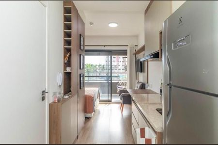 Cozinha de kitnet/studio à venda com 1 quarto, 26m² em Vila Cordeiro, São Paulo