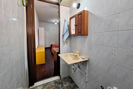 Studio para alugar com 44m², 1 quarto e 1 vaga Studio para alugar com 44m², 1 quarto e 1 vagaBanheiro