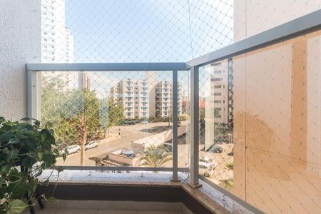 Varanda da Sala de apartamento para alugar com 2 quartos, 60m² em Loteamento Mogilar, Mogi das Cruzes