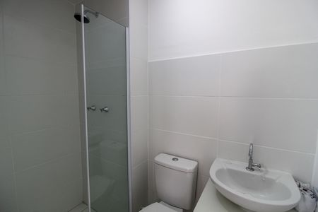 Banheiro de apartamento à venda com 2 quartos, 38m² em Jaguaré, São Paulo