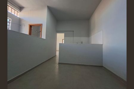 Sala de kitnet/studio para alugar com 1 quarto, 35m² em Parque Recreio, Contagem