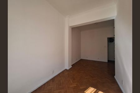 Sala de apartamento para alugar com 1 quarto, 42m² em Catete, Rio de Janeiro