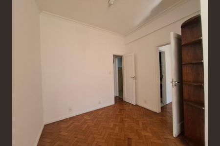 Sala de apartamento para alugar com 1 quarto, 42m² em Catete, Rio de Janeiro