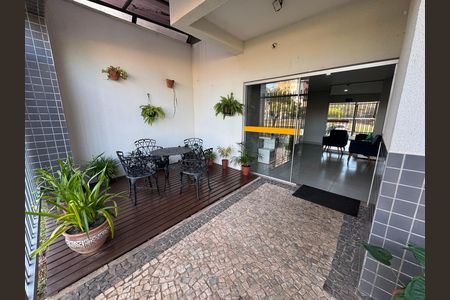 Hall de entrada de apartamento para alugar com 2 quartos, 60m² em Samanbaia Sul, Brasília
