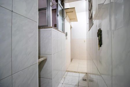 Apartamento à venda com 63m², 2 quartos e sem vaga Apartamento à venda com 63m², 2 quartos e sem vagaCozinha e Área de Serviço