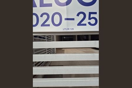 plaquinha de apartamento para alugar com 2 quartos, 44m² em Jardim Santo Antônio, Santo André