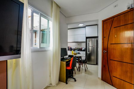 Sala de apartamento para alugar com 2 quartos, 44m² em Jardim Santo Antônio, Santo André
