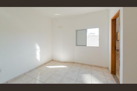Suíte 1 de casa de condomínio para alugar com 2 quartos, 90m² em Vila Santana, São Paulo