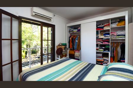 Casa para alugar com 156m², 3 quartos e 3 vagasSuíte 