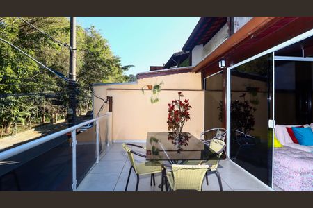 Casa para alugar com 156m², 3 quartos e 3 vagasVaranda