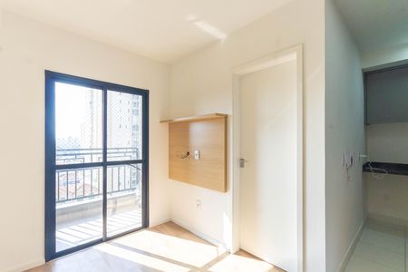 Apartamento para alugar com 2 quartos, 40m² em Parque São Jorge, São Paulo